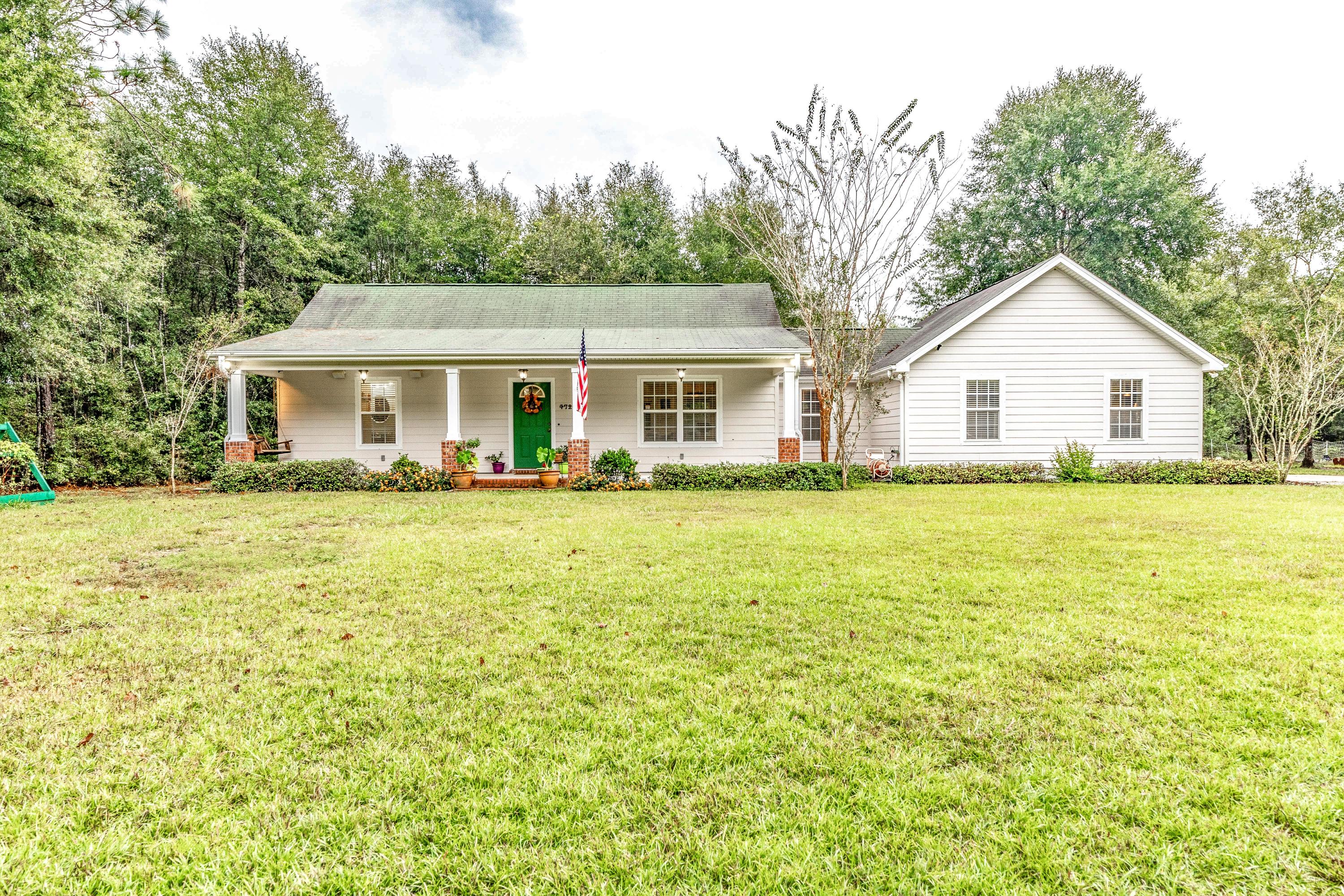 4720 Broderick Road Holt, FL 32564 - Photo 5 of 43 DSC08149