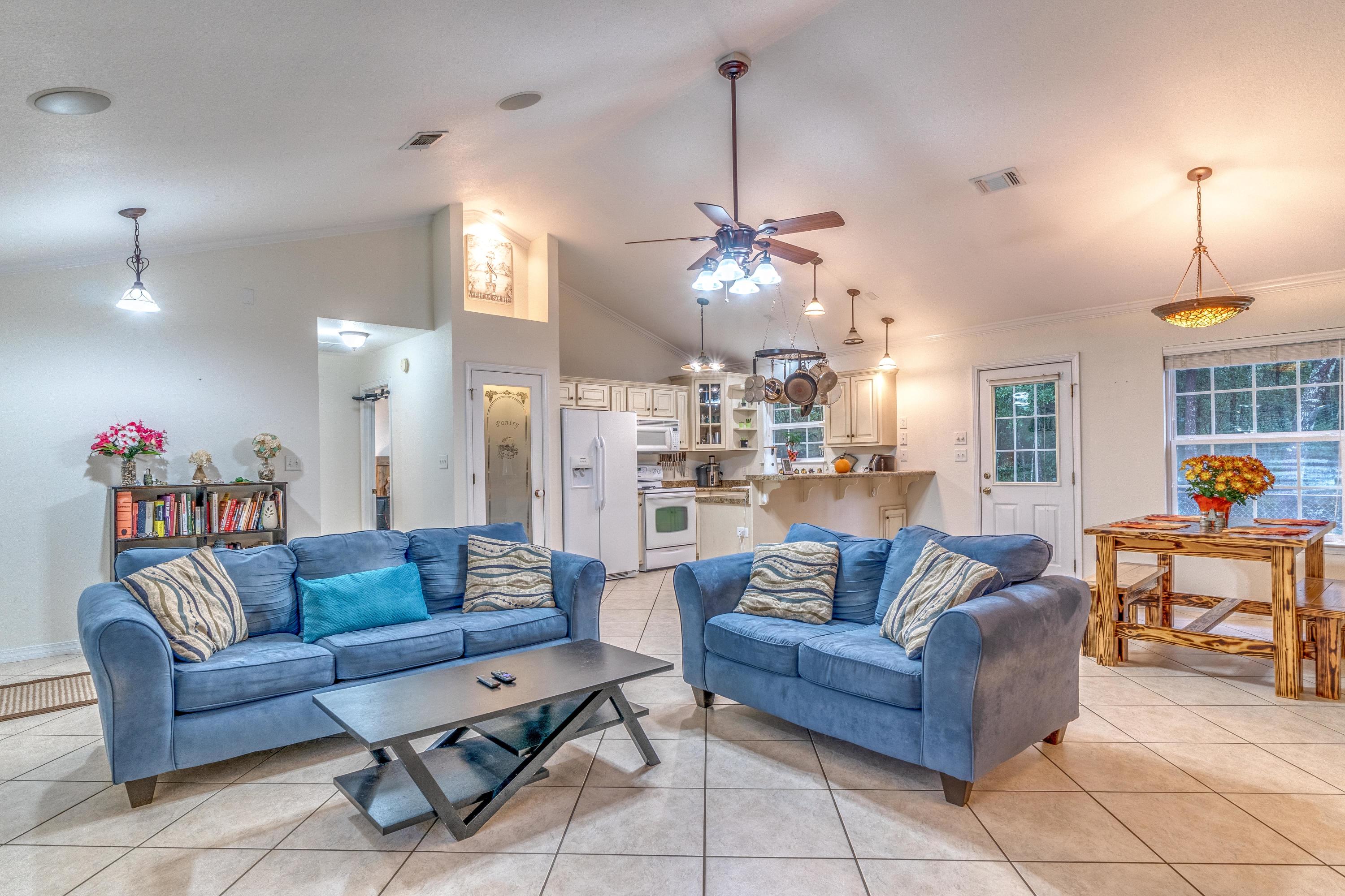 4720 Broderick Road Holt, FL 32564 - Photo 6 of 43 18