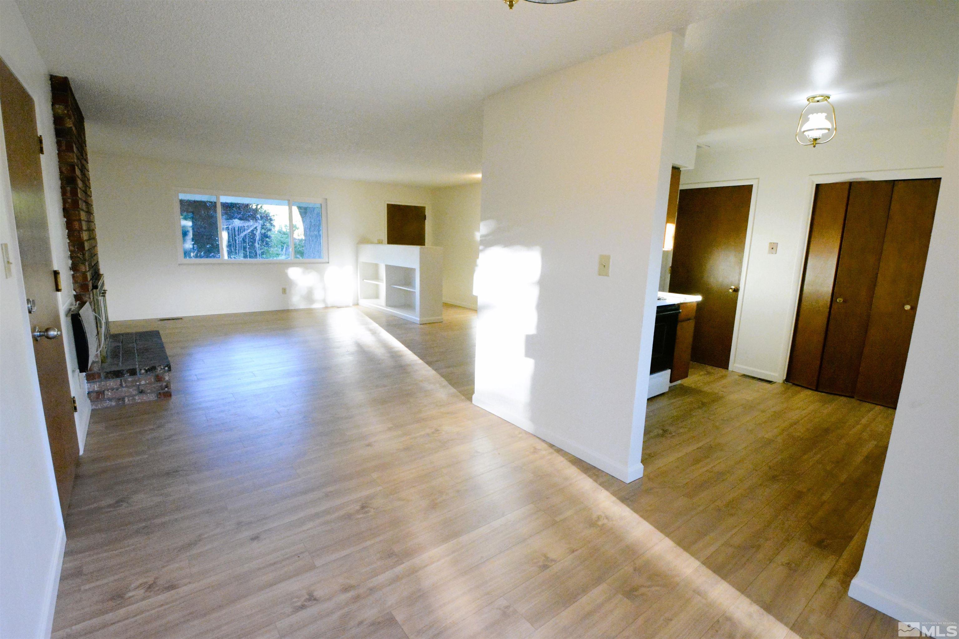 135 Andrew Lane Reno, NV 89521 - Photo 10 of 40 Photo 10