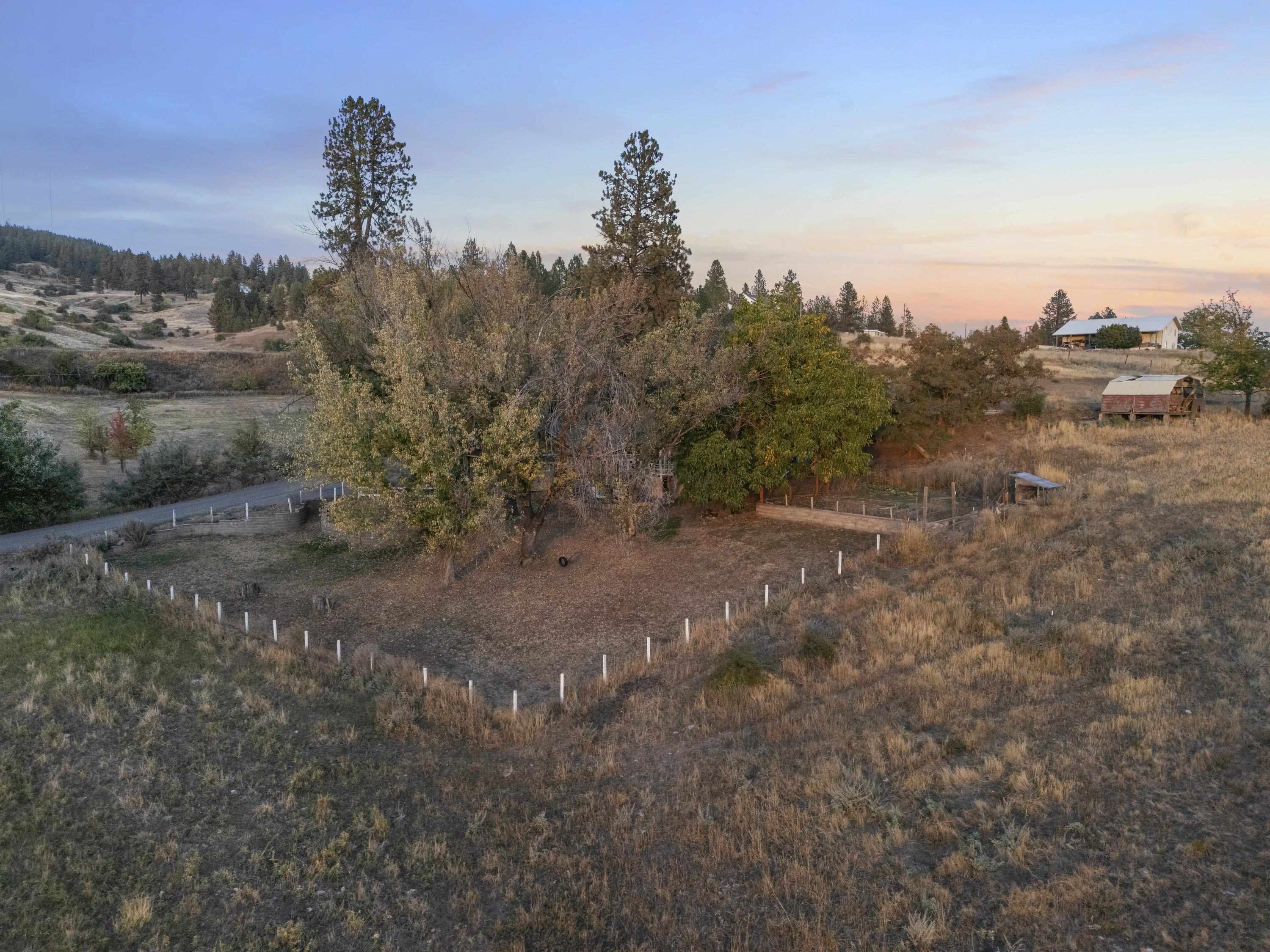 6606 East Wagner Road Spokane, WA 99223 - Photo 41 of 50