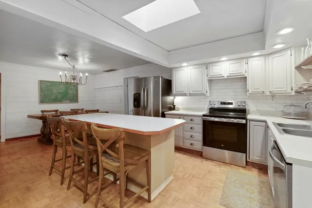 $599,995 | 6606 East Wagner Road, Spokane, WA 99223