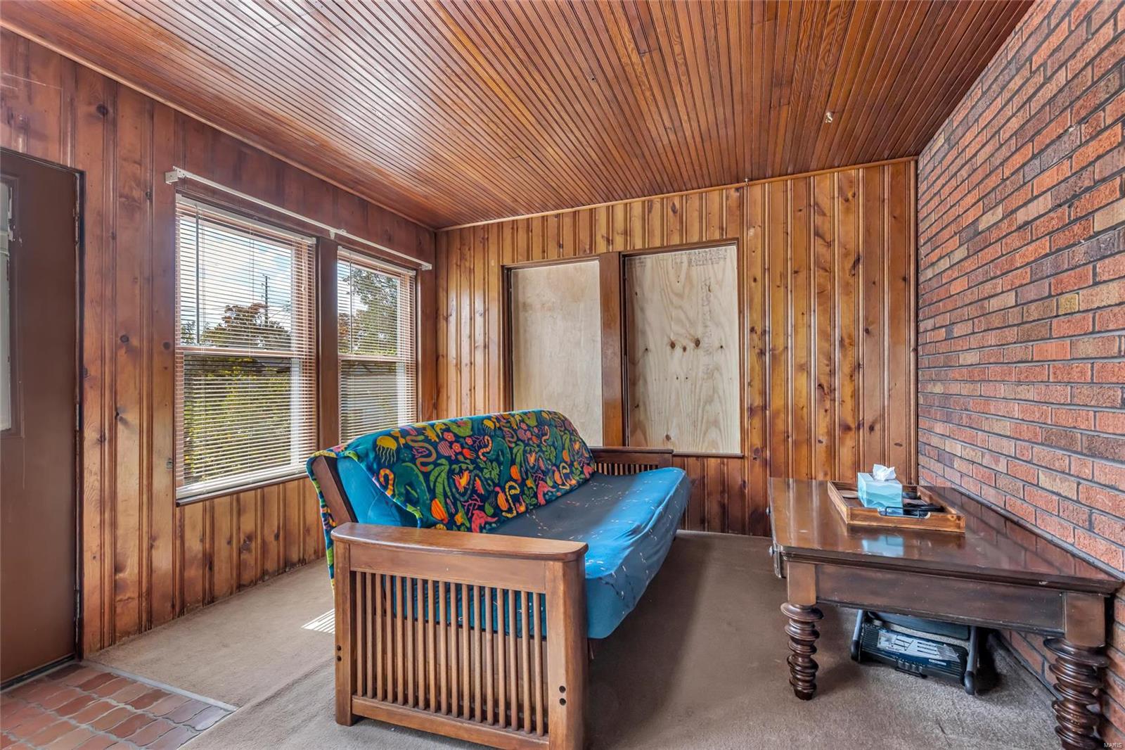 6424 Weber Road St. Louis, MO 63123 - Photo 13 of 19 Gallery Image 13