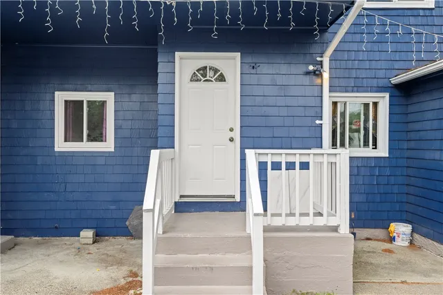 $549,900 | 22 Whipple Avenue, North Providence, RI 02911