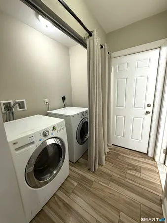 $1,900 | 145 Smith Street, Unit 1, New Britain, CT 06053