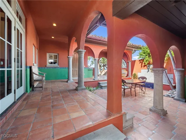 a view of entrance gate of the house