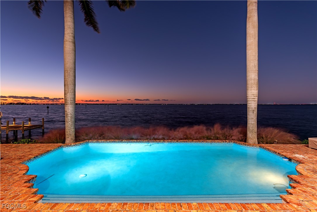 5844 Riverside Lane Fort Myers, FL 33919 - Photo 8 of 50