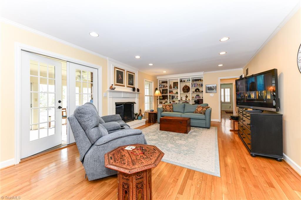 3605 Gramercy Road Greensboro, NC 27410 - Photo 15 of 29 Gallery Image 15