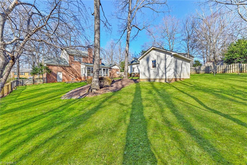 3605 Gramercy Road Greensboro, NC 27410 - Photo 8 of 29 Gallery Image 8