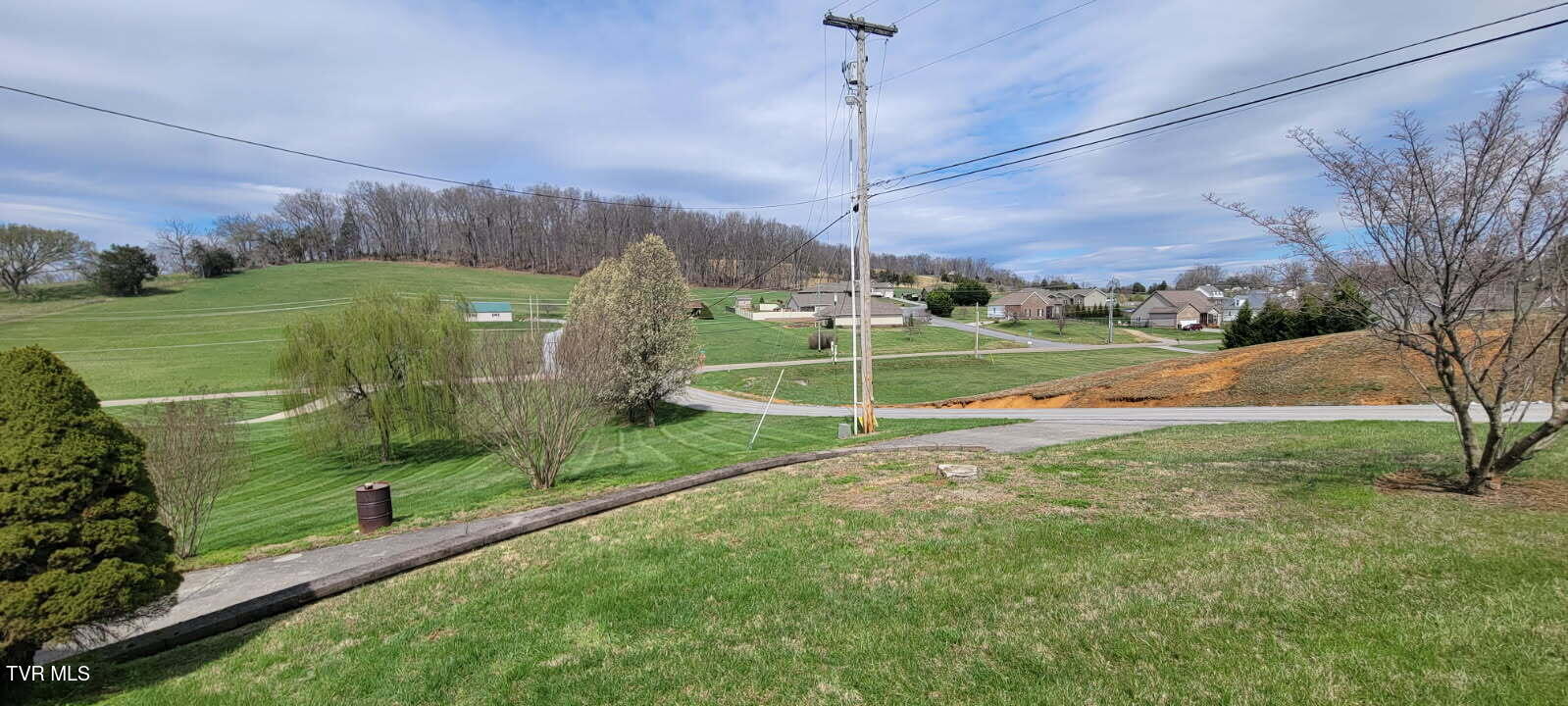 150 New Bethel Road Piney Flats, TN 37686 - Photo 21 of 23 Front