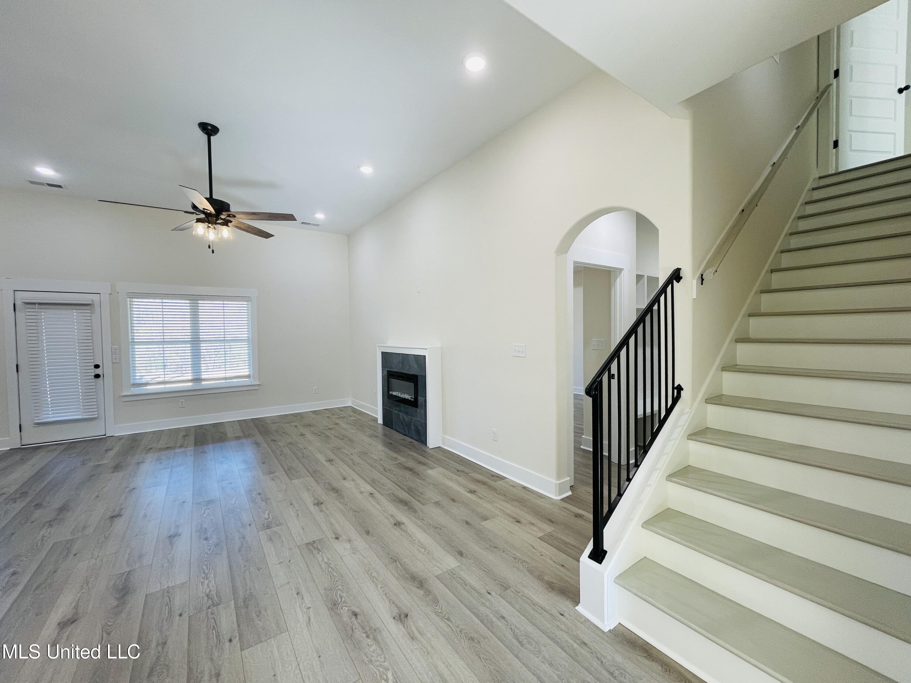 663 Moore Loop Byhalia, MS 38611 - Photo 11 of 55 IMG_4316