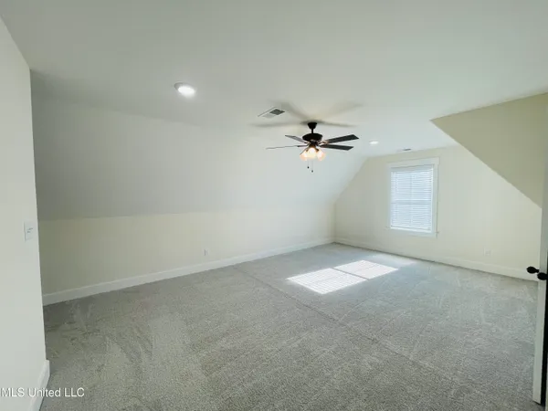 $409,900 | 663 Moore Loop, Byhalia, MS 38611
