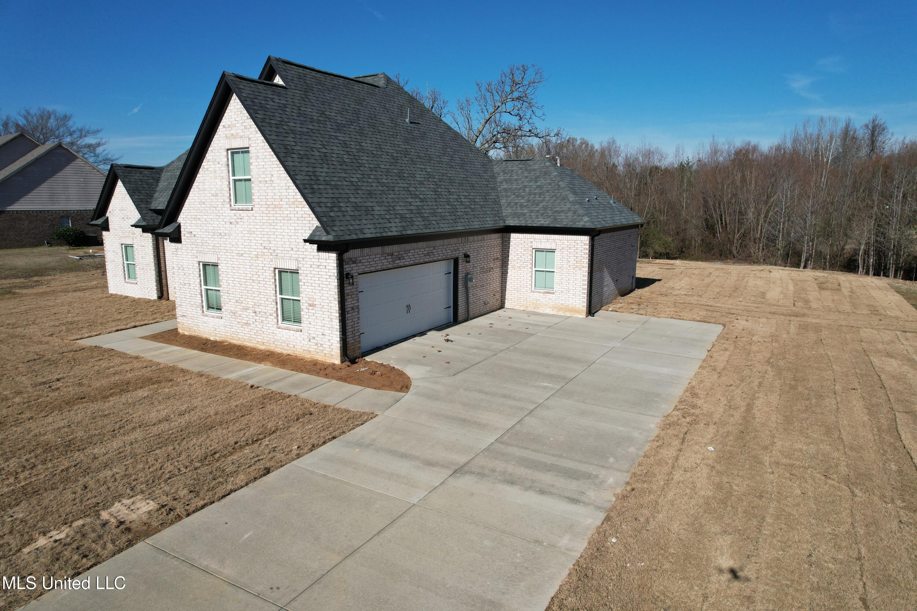 663 Moore Loop Byhalia, MS 38611 - Photo 5 of 55 DJI_0399