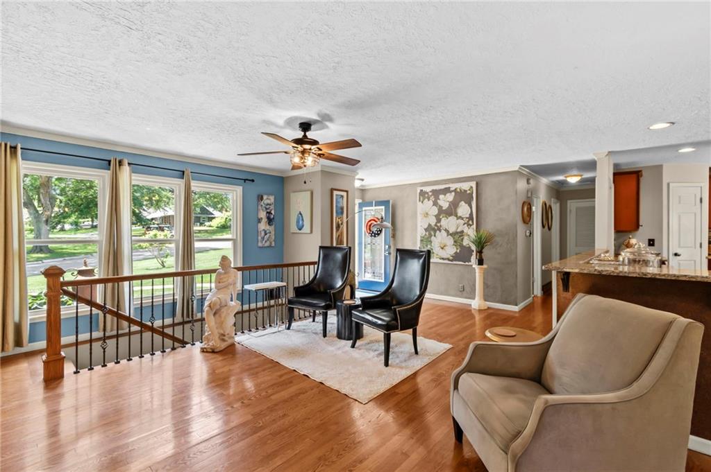 12108 Oak Ridge Road Independence, MO 64052 - Photo 11 of 66