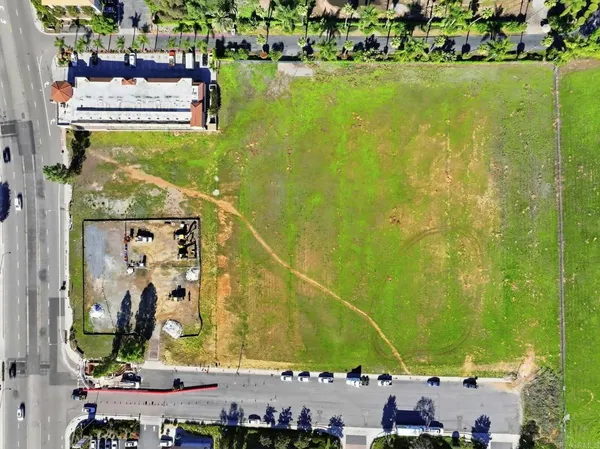 $4,000,000 | 1630 South Mission Road, Fallbrook, CA 92028