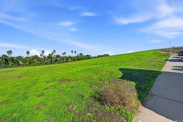 $4,000,000 | 1630 South Mission Road, Fallbrook, CA 92028