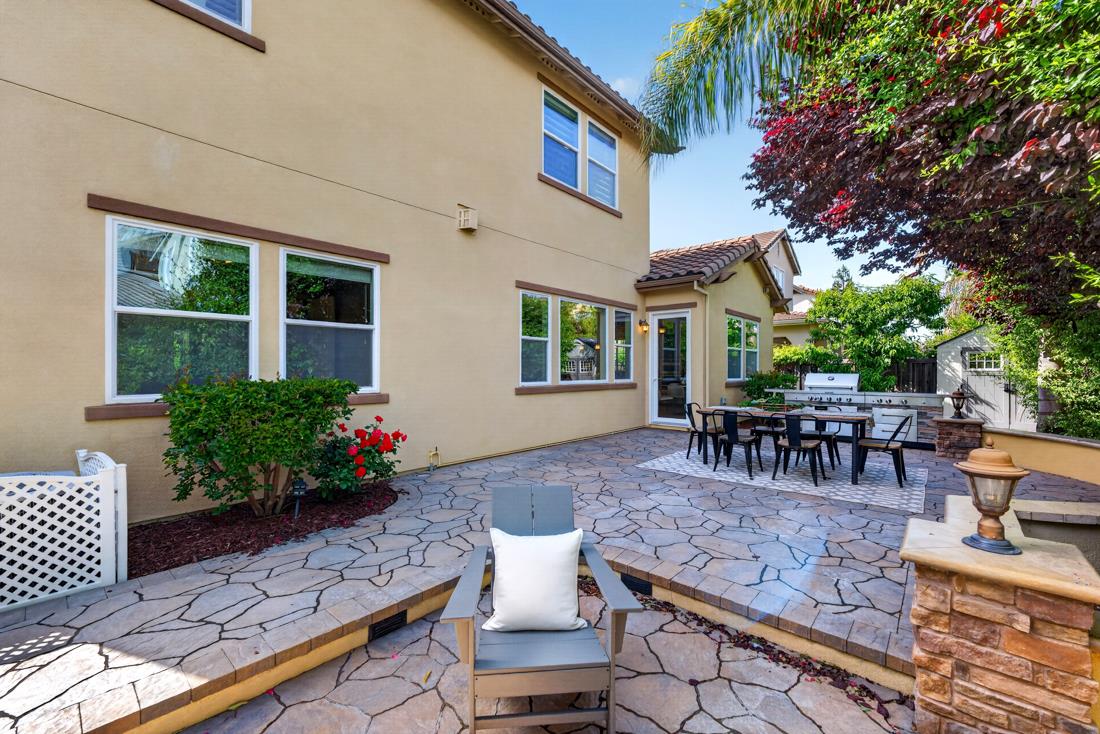 718 Timberpine Avenue Sunnyvale, CA 94086 - Photo 59 of 71 a outdoor space with a couch and chairs