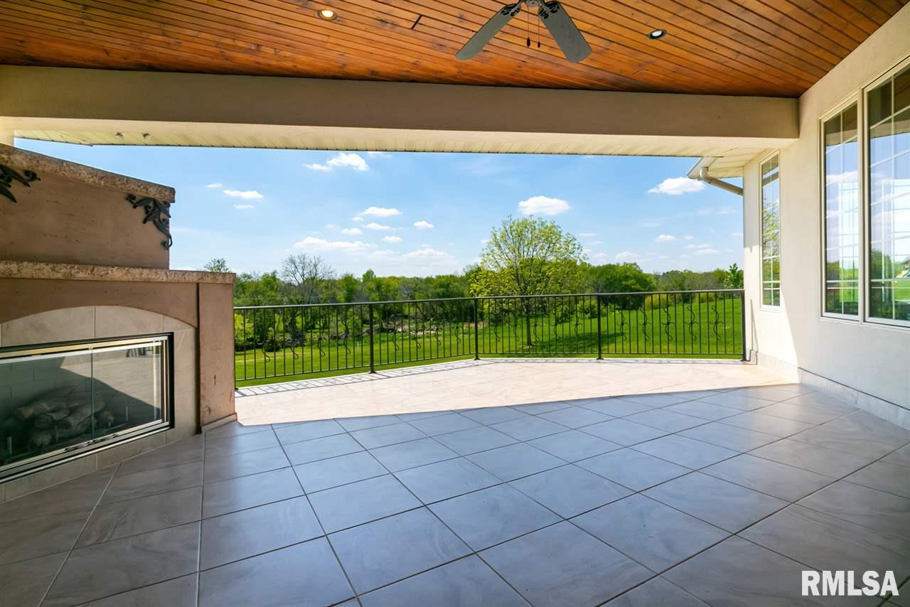 5842 Eagle Ridge Road Bettendorf, IA 52722 - Photo 12 of 36 Gallery Image 12