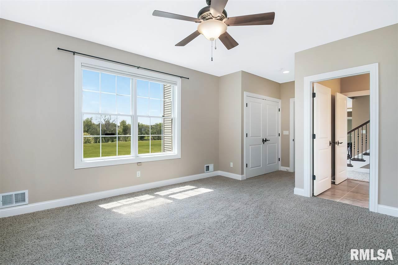 5842 Eagle Ridge Road Bettendorf, IA 52722 - Photo 30 of 36 Gallery Image 30