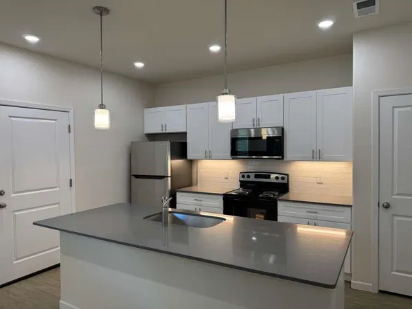 $1,850 | 1223 South Austin Street, Unit 1223, Sherman, TX 75090