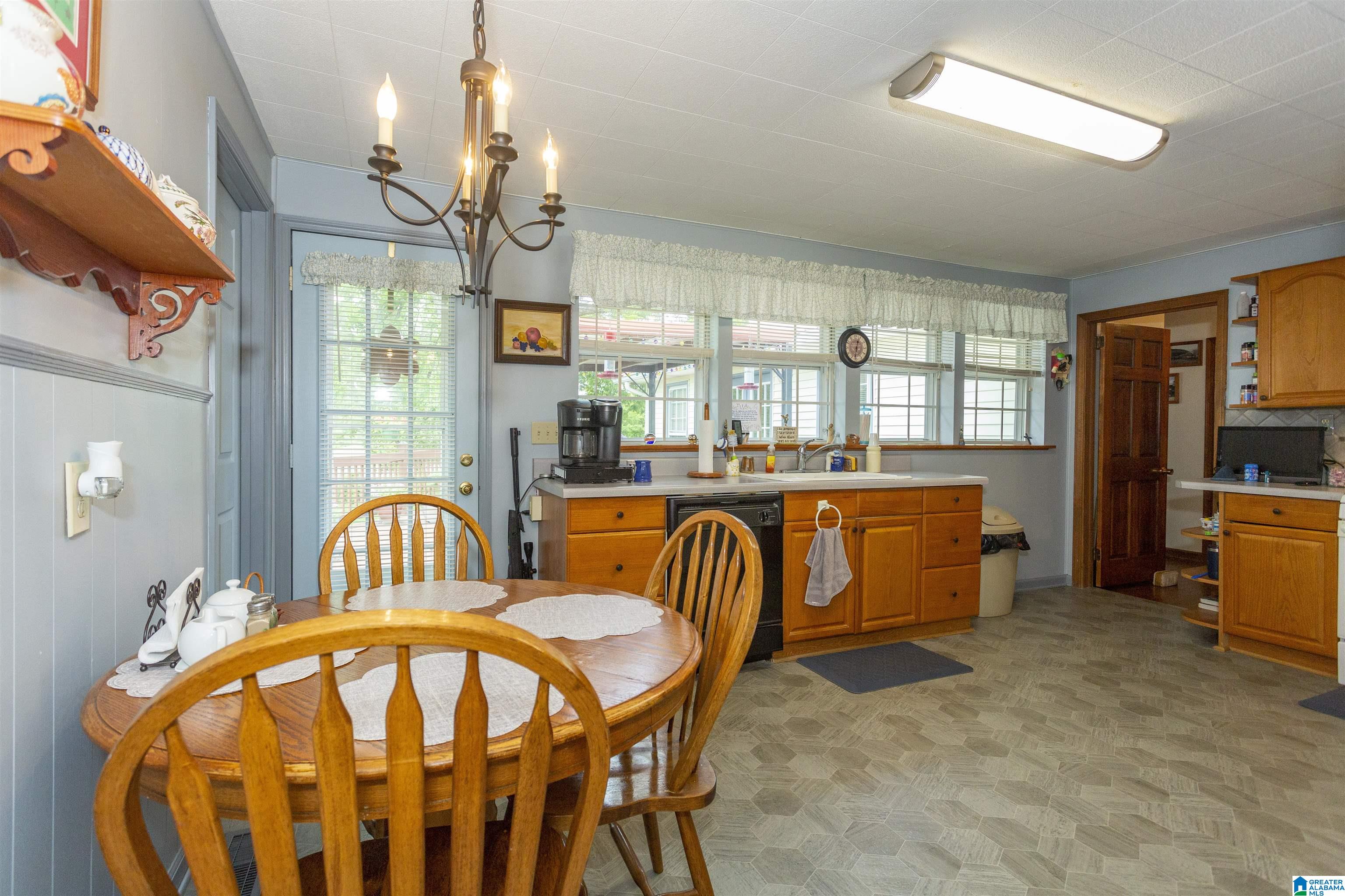132 Pleasant Grove Road Pleasant Grove, AL 35127 - Photo 10 of 38