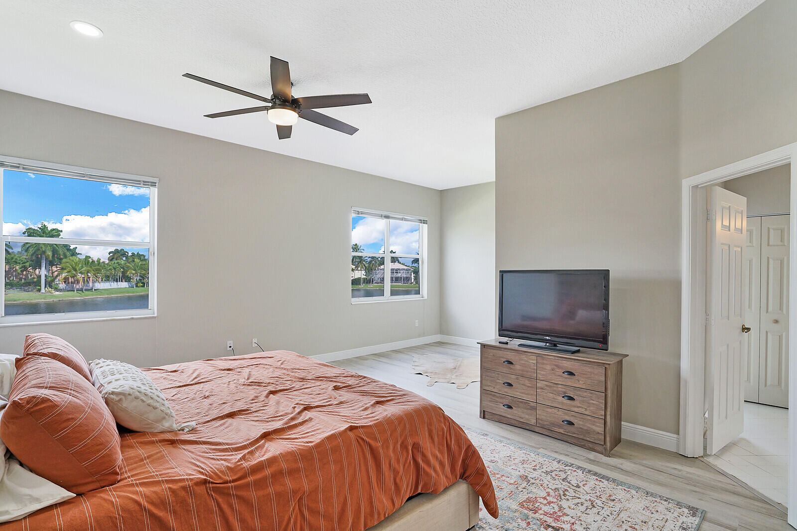 6689 Ashburn Road Lake Worth, FL 33467 - Photo 13 of 22 21_Image_21_mls