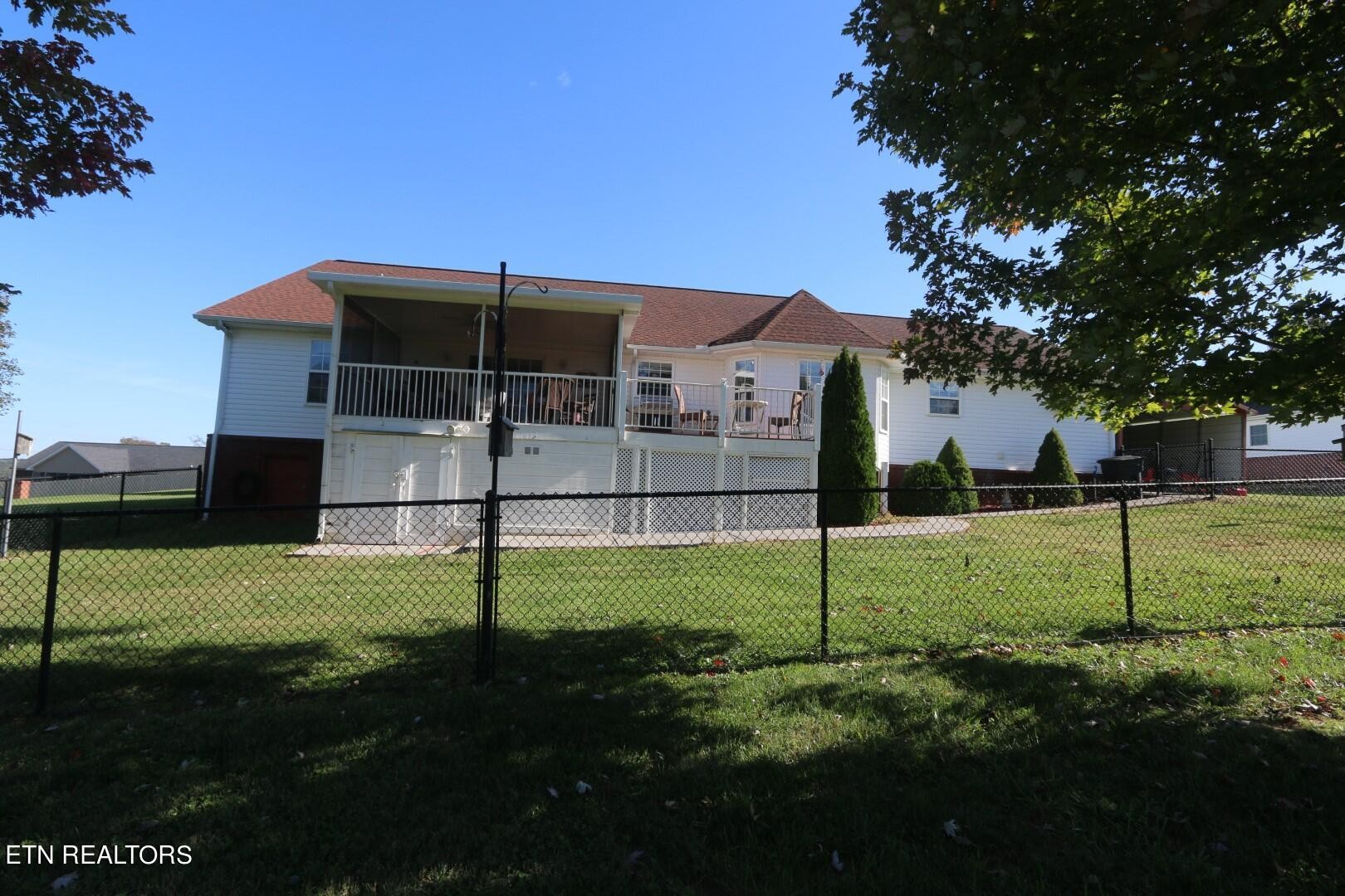 1375 Hodges Bend Road Sevierville, TN 37876 - Photo 29 of 30 Gallery Image 29