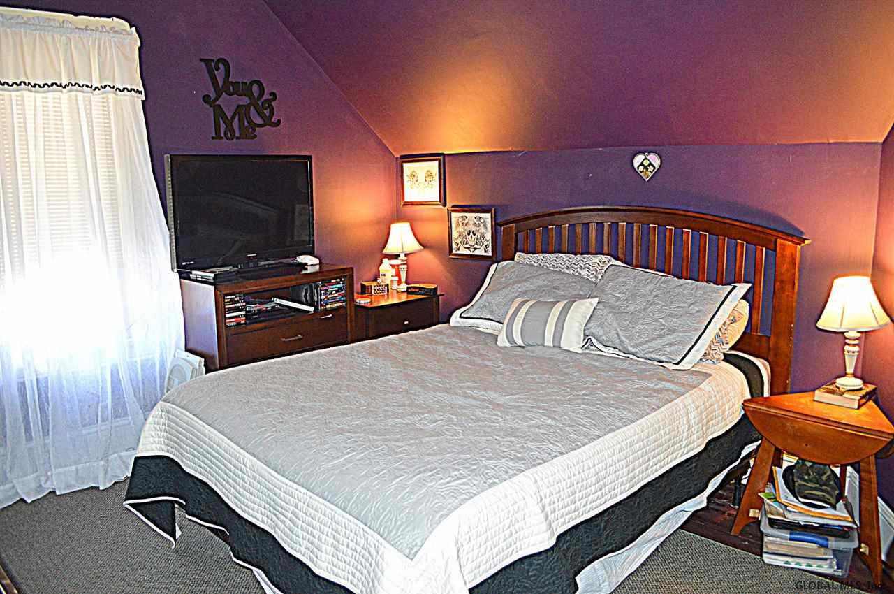 2734 Broadway Rotterdam, NY 12306 - Photo 15 of 31 Photo 15