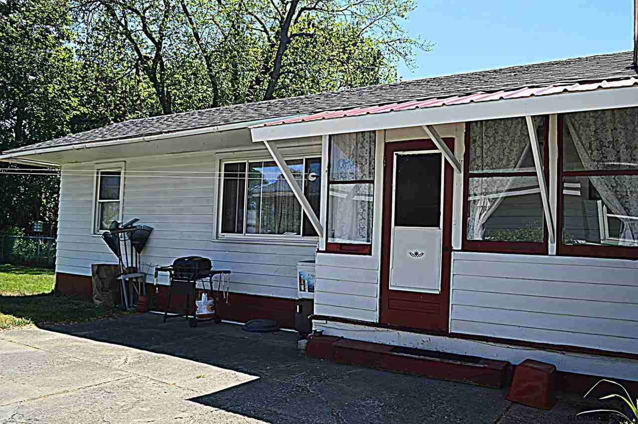 2734 Broadway Rotterdam, NY 12306 - Photo 22 of 31 Photo 22