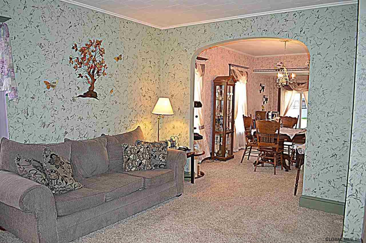 2734 Broadway Rotterdam, NY 12306 - Photo 10 of 31 Photo 10