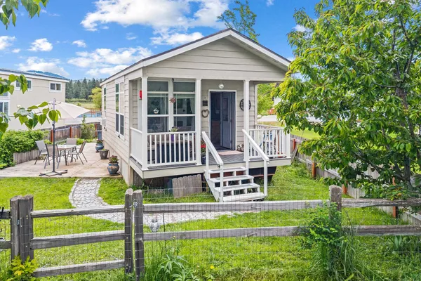 $317,900 | 287 Guinevere Drive, Usk, WA 99180