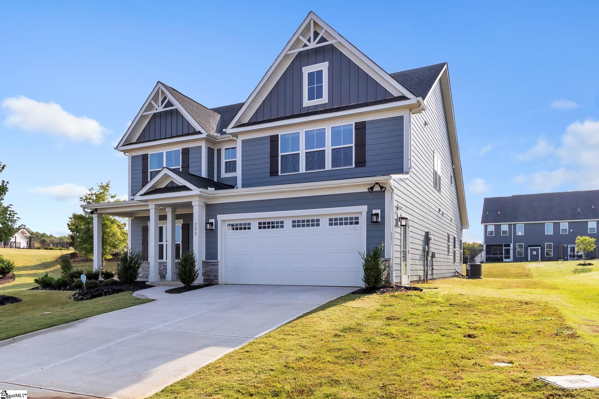 202 Blackfoot Road Greenville, SC 29607 - Photo 2 of 36 Gallery Image 2