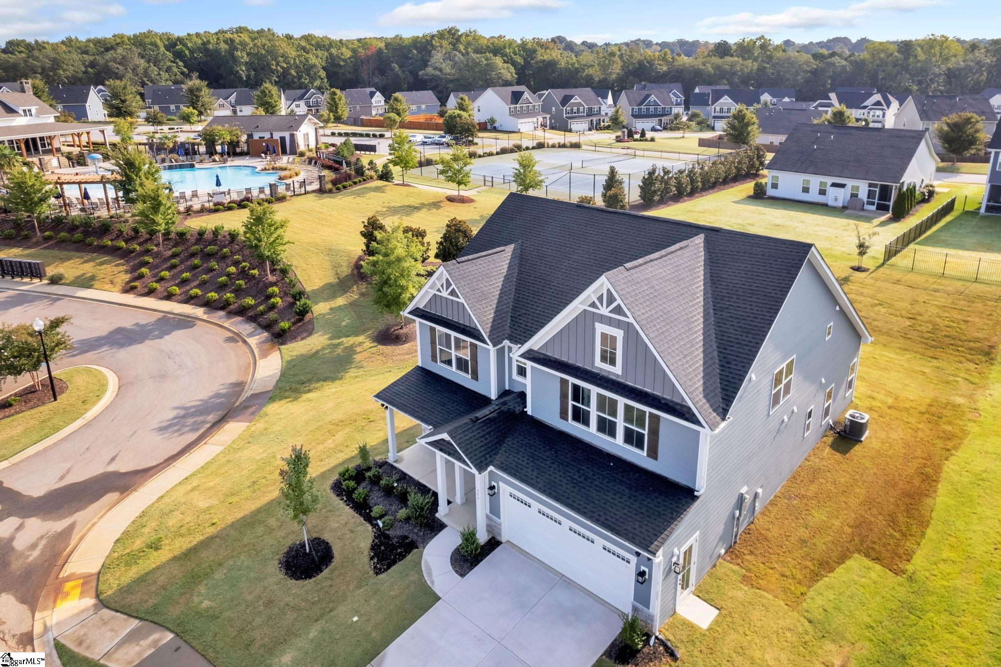 202 Blackfoot Road Greenville, SC 29607 - Photo 27 of 36 Gallery Image 27