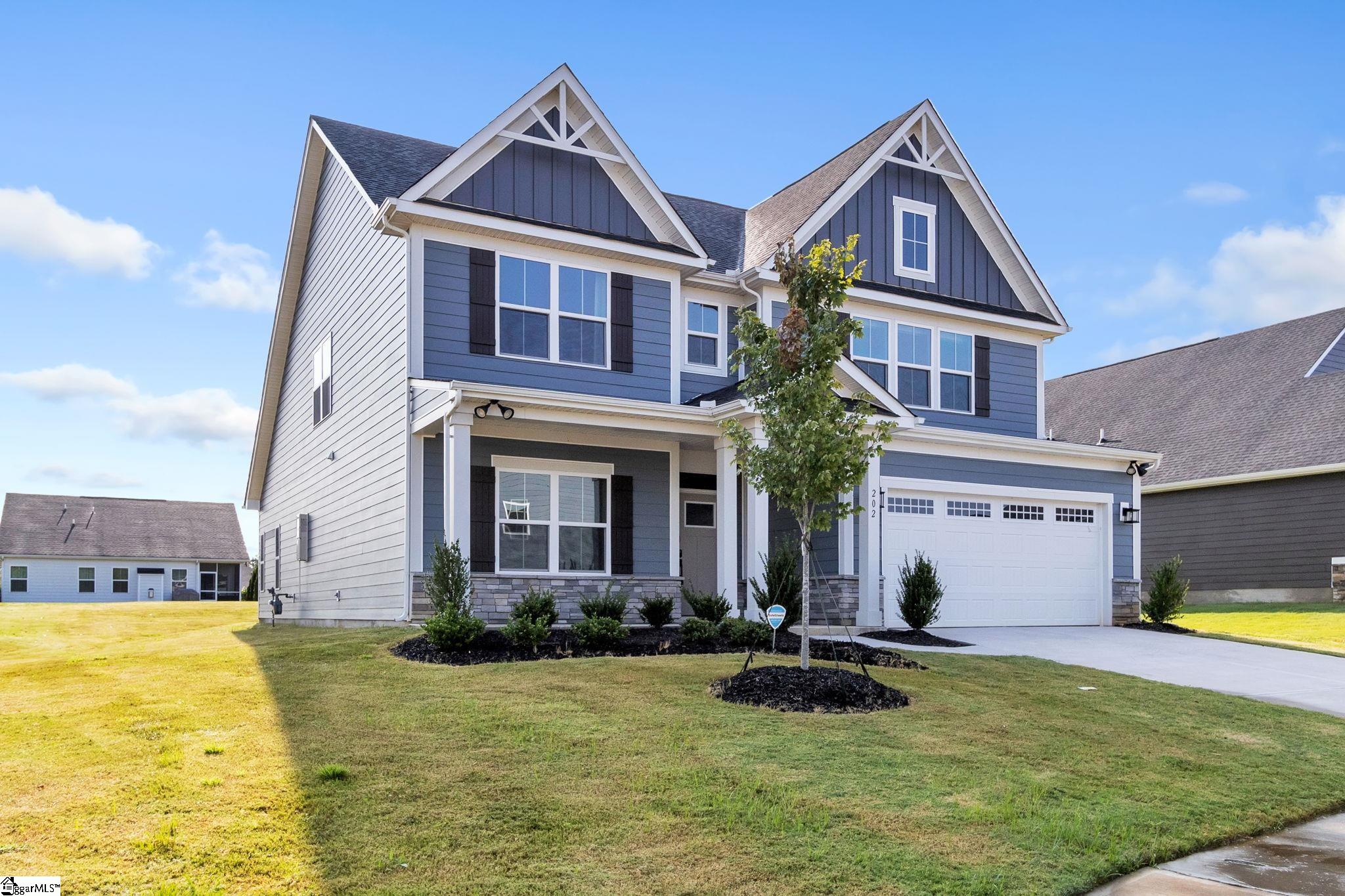 202 Blackfoot Road Greenville, SC 29607 - Photo 3 of 36 Gallery Image 3