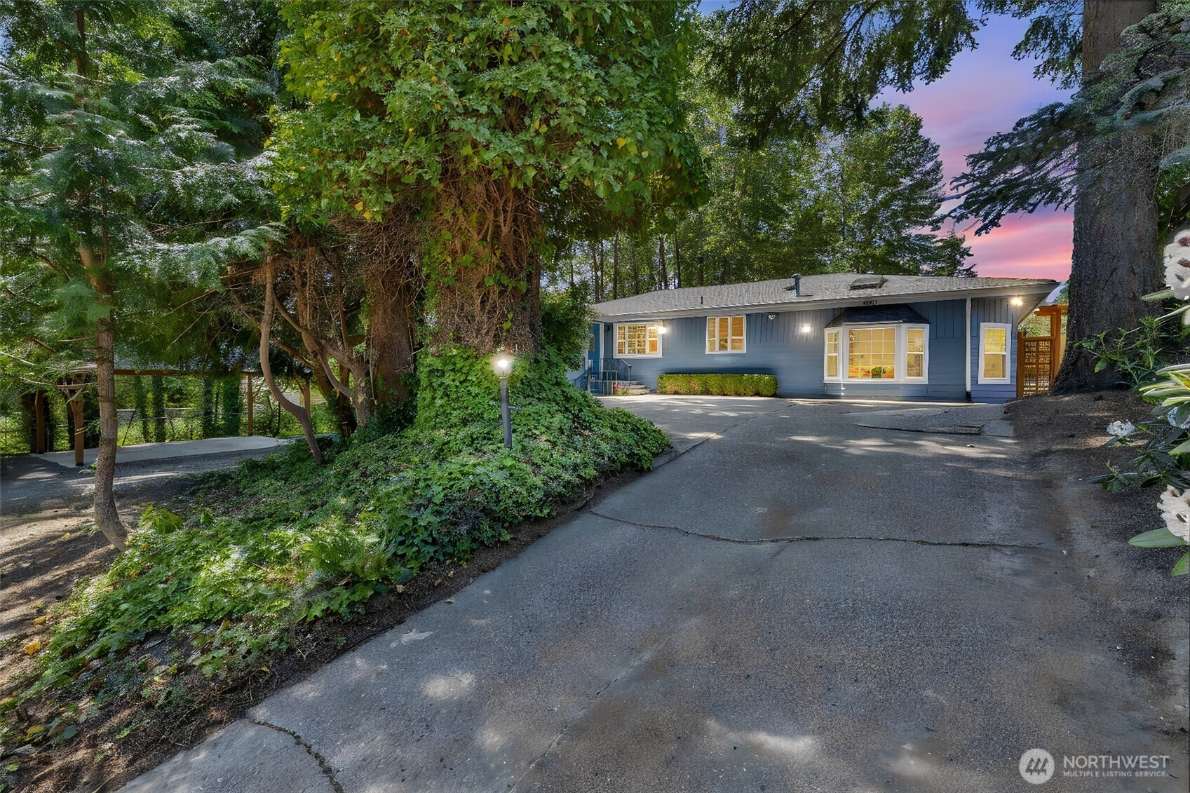 959 Hoquiam Avenue Northeast Renton, WA 98059 - Photo 36 of 38