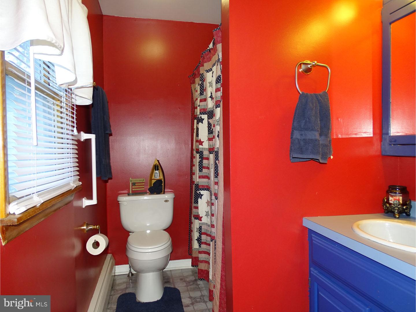 63 Quickset Road Levittown, PA 19057 - Photo 17 of 25 In-law Suite