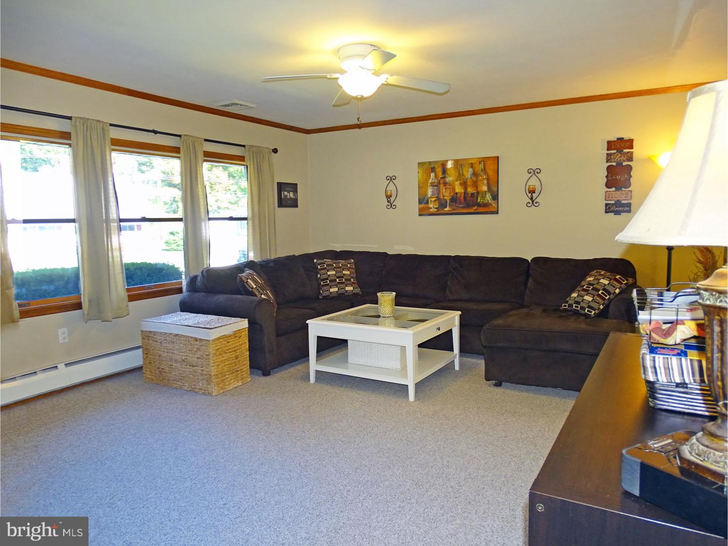 63 Quickset Road Levittown, PA 19057 - Photo 6 of 25 Living Room