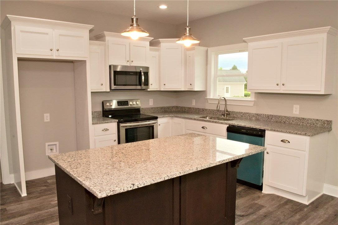 1641 Quail Crossing Road Lanett, AL 36863 - Photo 14 of 29 Gallery Image 14