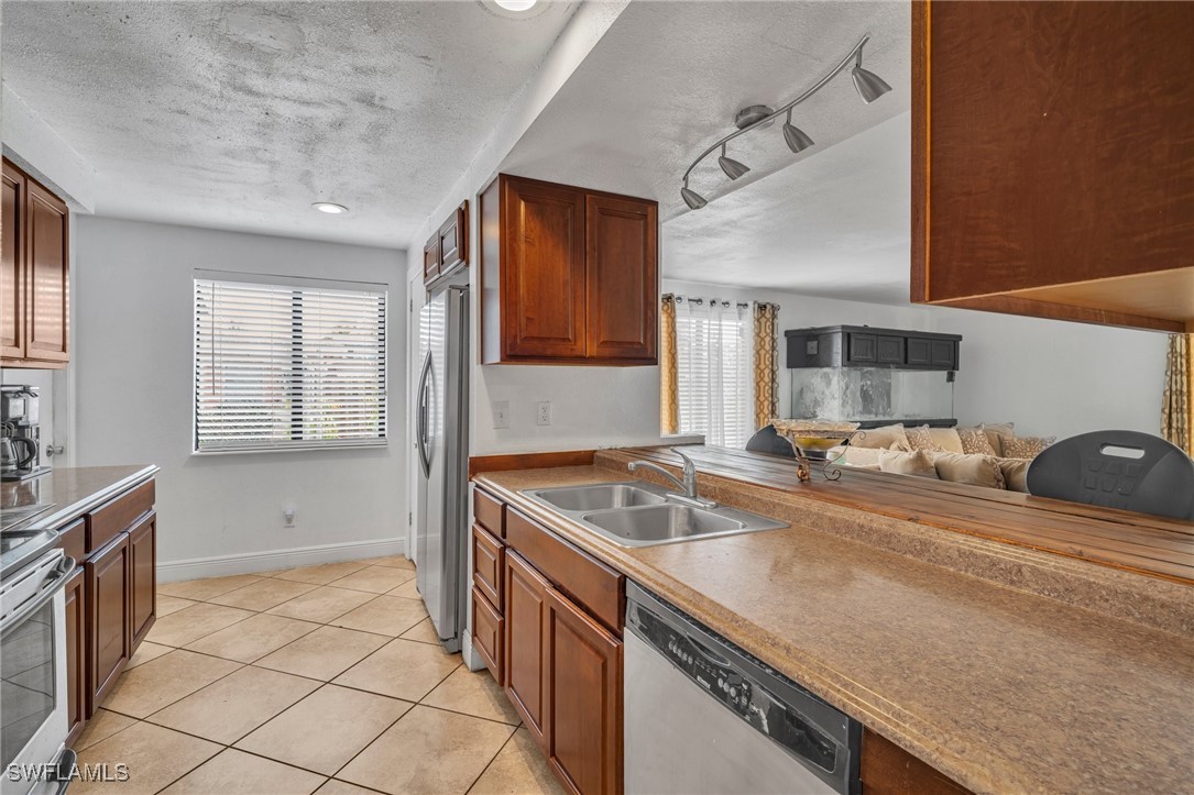 23 Arkansas Road Lehigh Acres, FL 33936 - Photo 11 of 26