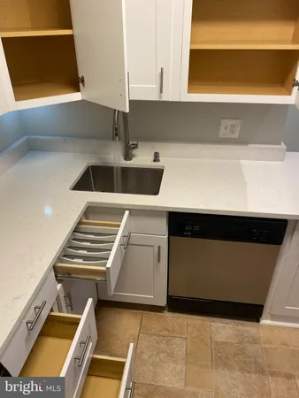 $280,000 | 1509 South George Mason Drive, Unit 21, Arlington, VA 22204