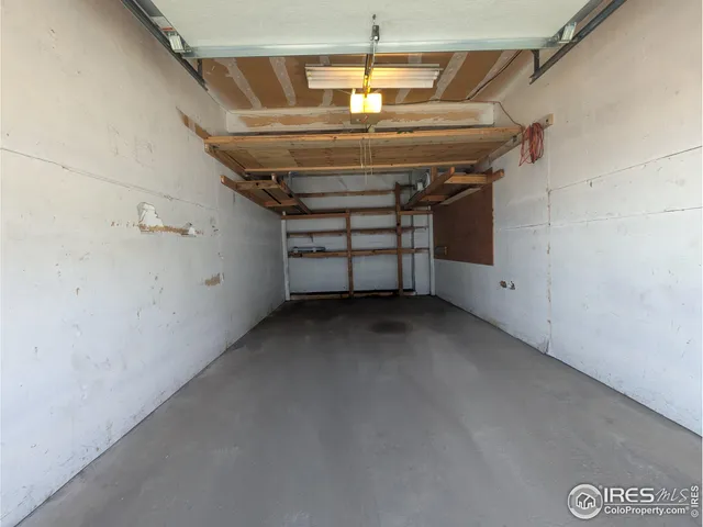 a view of a house with a outdoor space