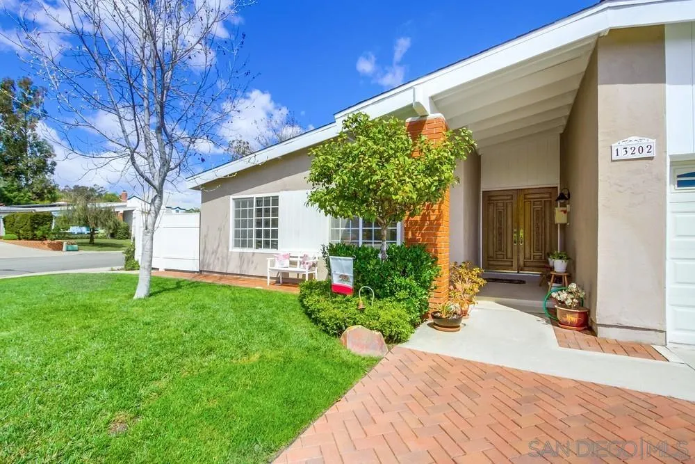 13202 Lingre Avenue Poway, CA 92064 - Photo 8 of 71