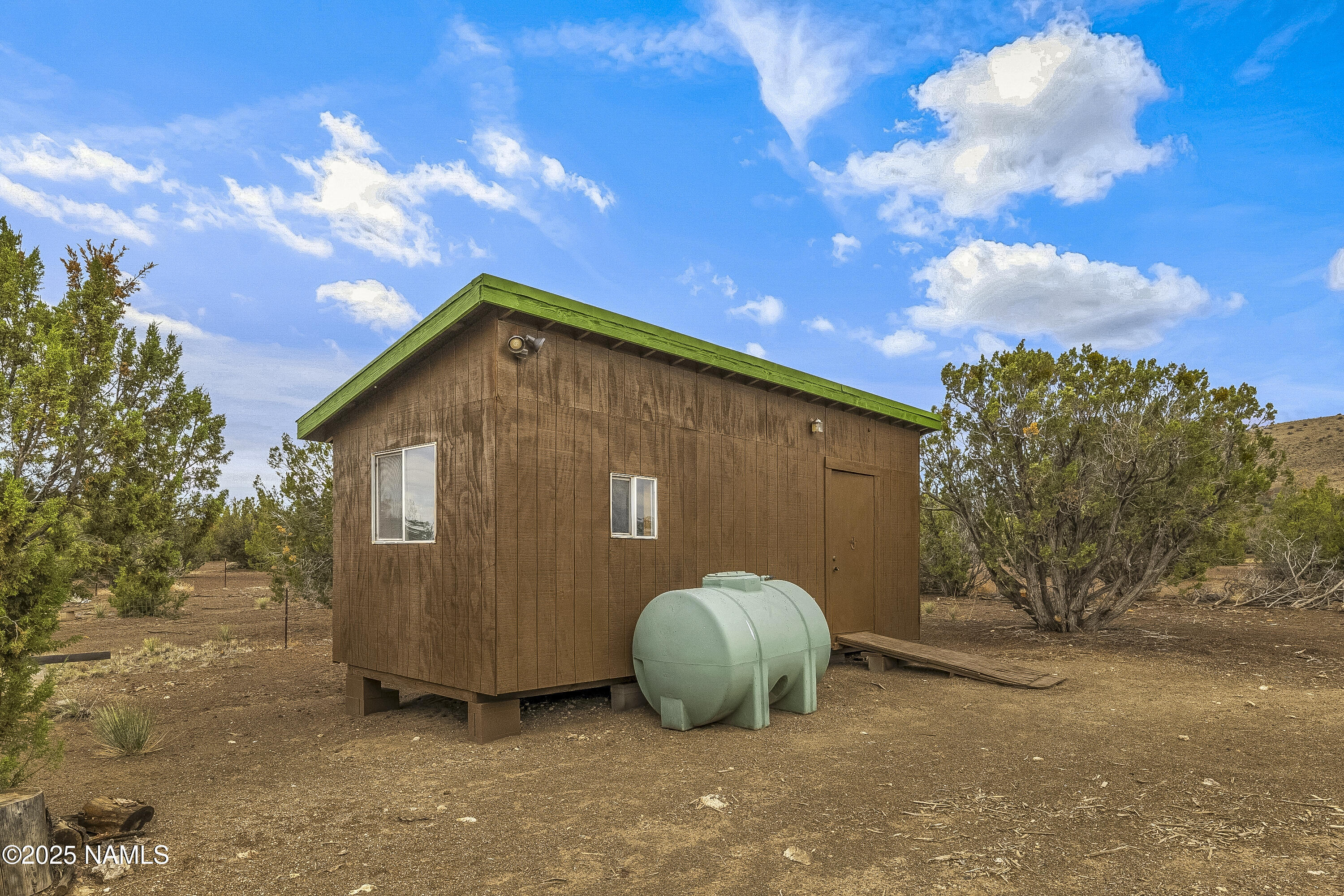 14412 Leupp Road Flagstaff, AZ 86004 - Photo 22 of 27 14412 Workshop-Storage