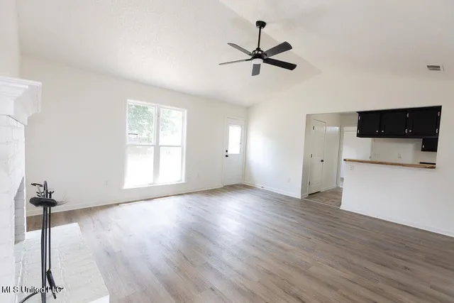 $1,700 | 10335 Yates Drive, Olive Branch, MS 38654