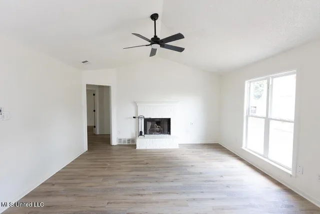 $1,700 | 10335 Yates Drive, Olive Branch, MS 38654