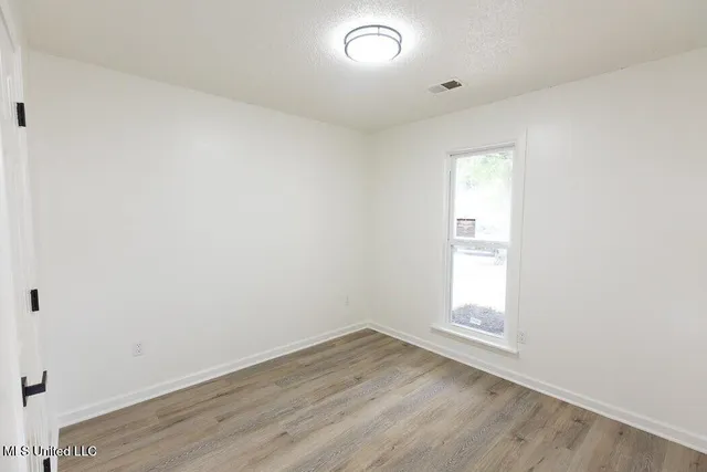 $1,700 | 10335 Yates Drive, Olive Branch, MS 38654