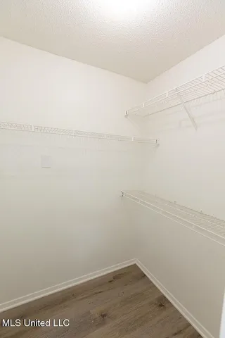 $1,700 | 10335 Yates Drive, Olive Branch, MS 38654