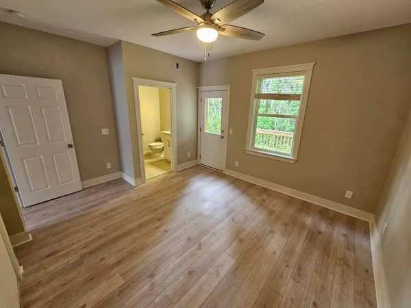 $459,450 | 1577-4 Metropolitan Boulevard, Unit 4, Tallahassee, FL 32308