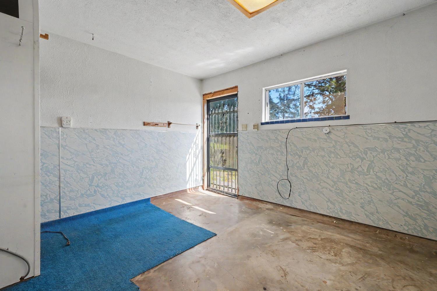 17800 Red Mule Road Fiddletown, CA 95629 - Photo 22 of 74 a view of an empty room