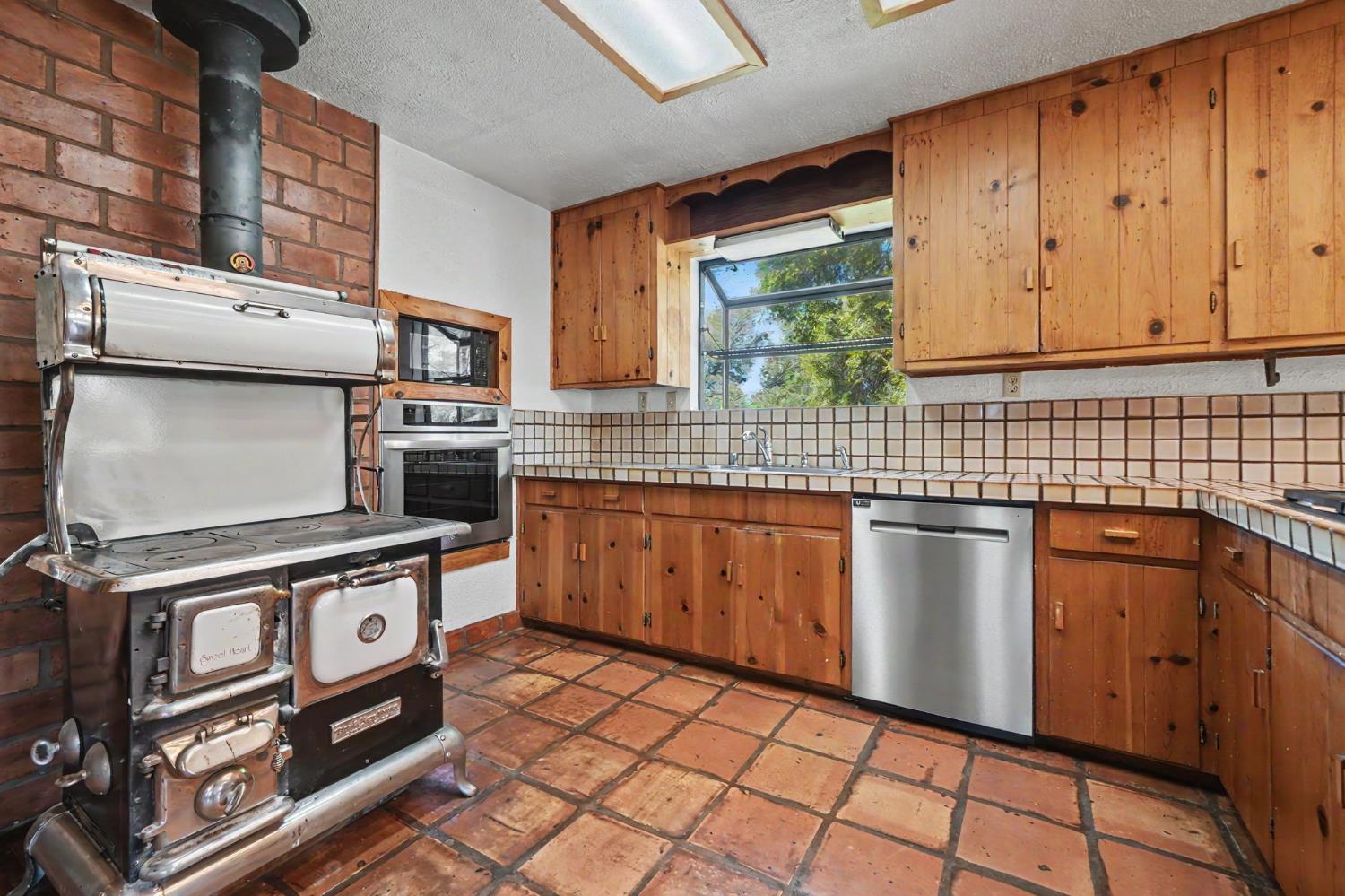 17800 Red Mule Road Fiddletown, CA 95629 - Photo 7 of 74