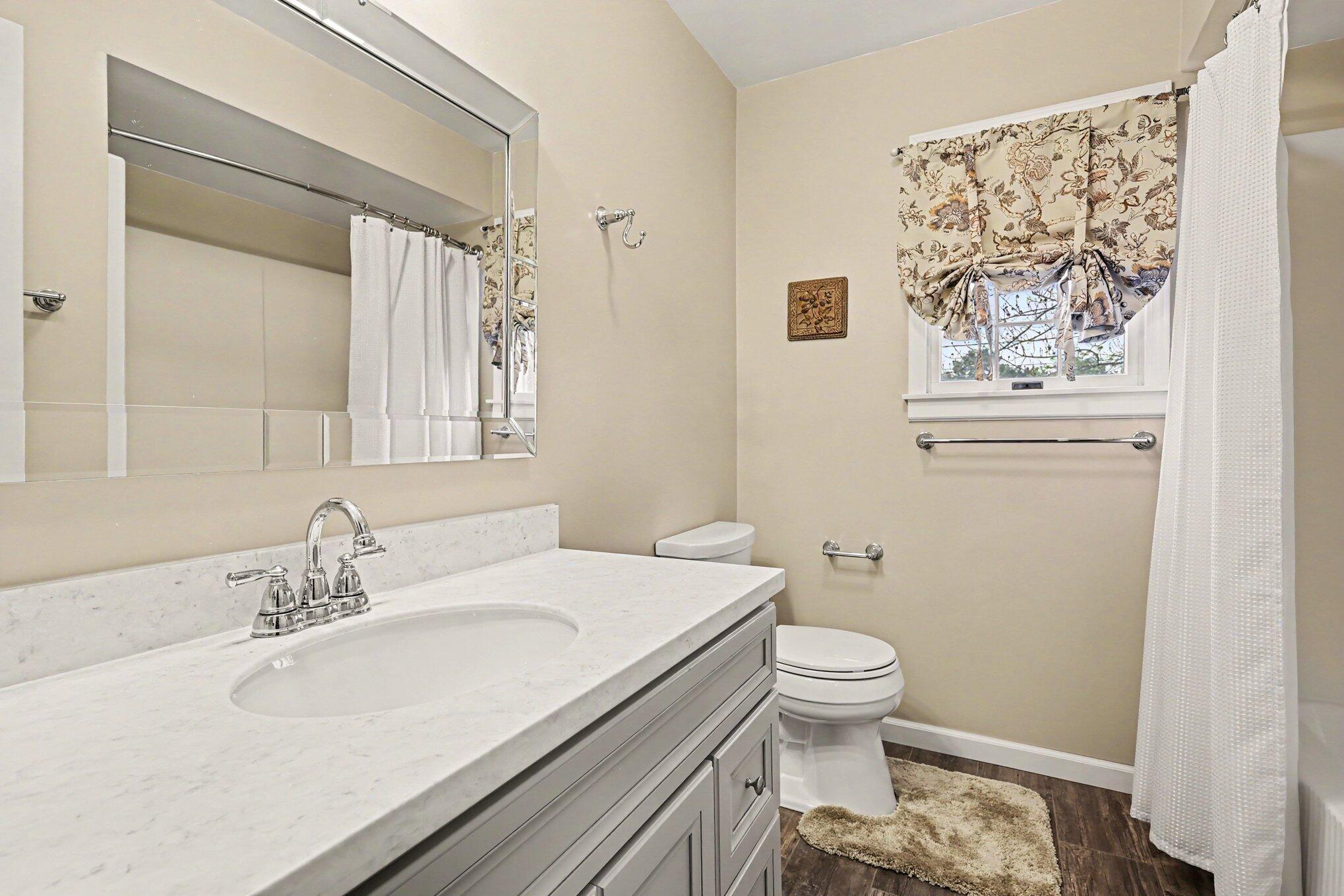 3775 Northmeadow Road Jackson, MI 49201 - Photo 18 of 35 Main Bath